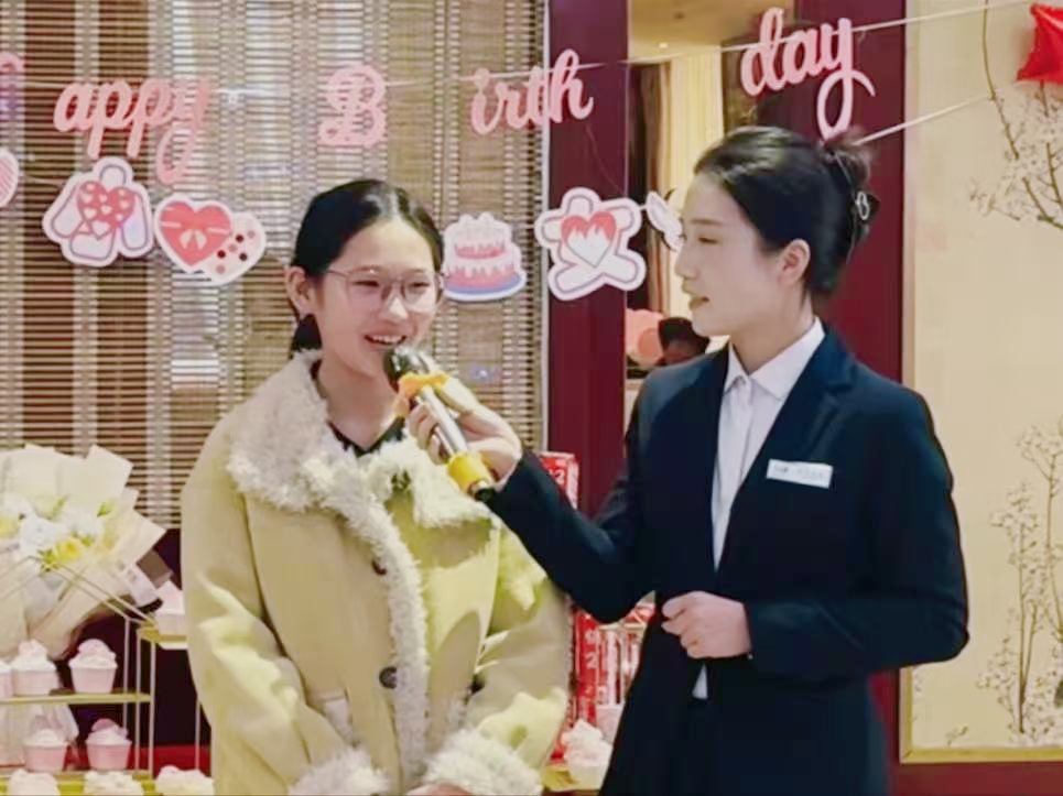 人生第一次，主持夢的初次綻放