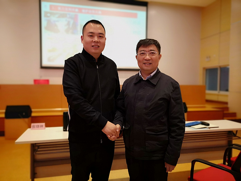 豫商赴滬，共研發(fā)展│許明月董事長參加民建河南省企業(yè)家會員班培訓(xùn)
